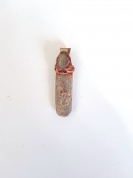 Подвеска с камнем 4